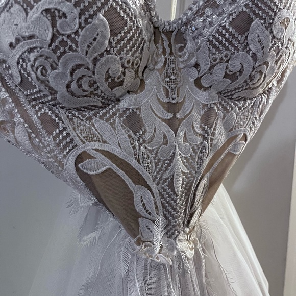 Bridal corset tulle full-length dress - Picture 3 of 7